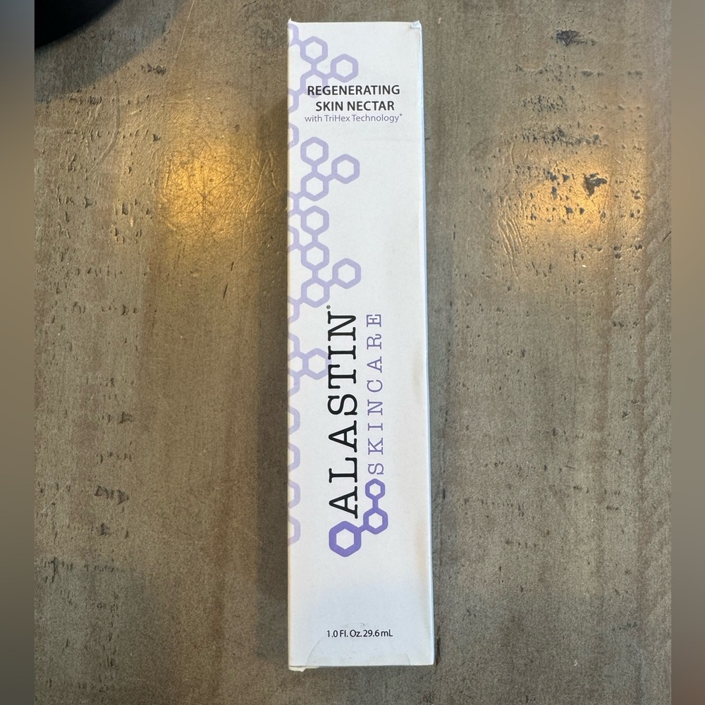 Alastin Skincare Regenerating Skin Nectar with TriHex Technology 1.0 oz New
